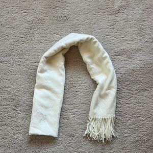 Cream scarf/shall